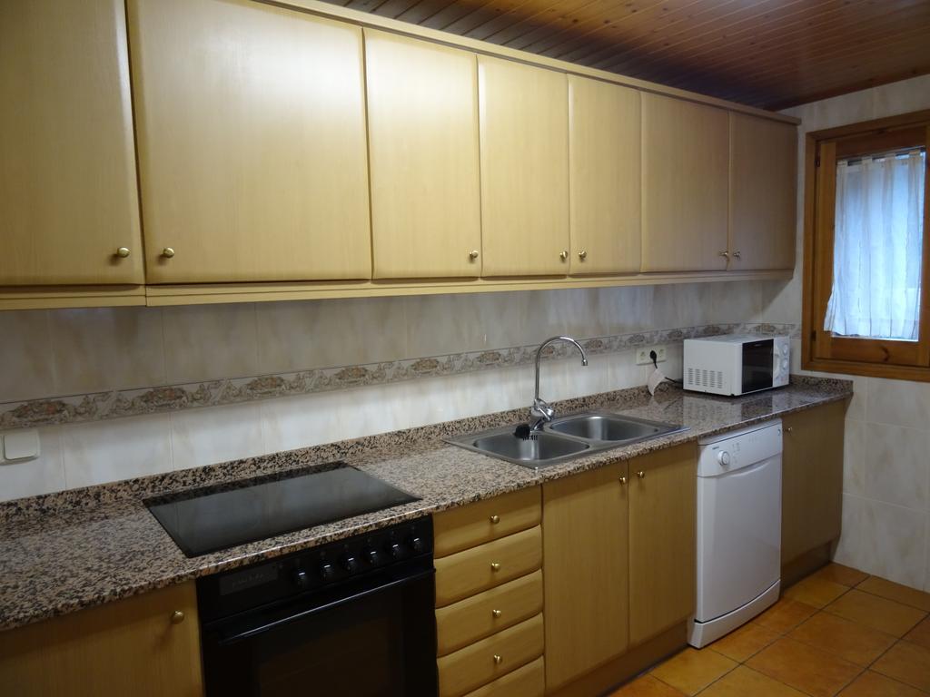 Apartaments La Canal Alins Exterior photo